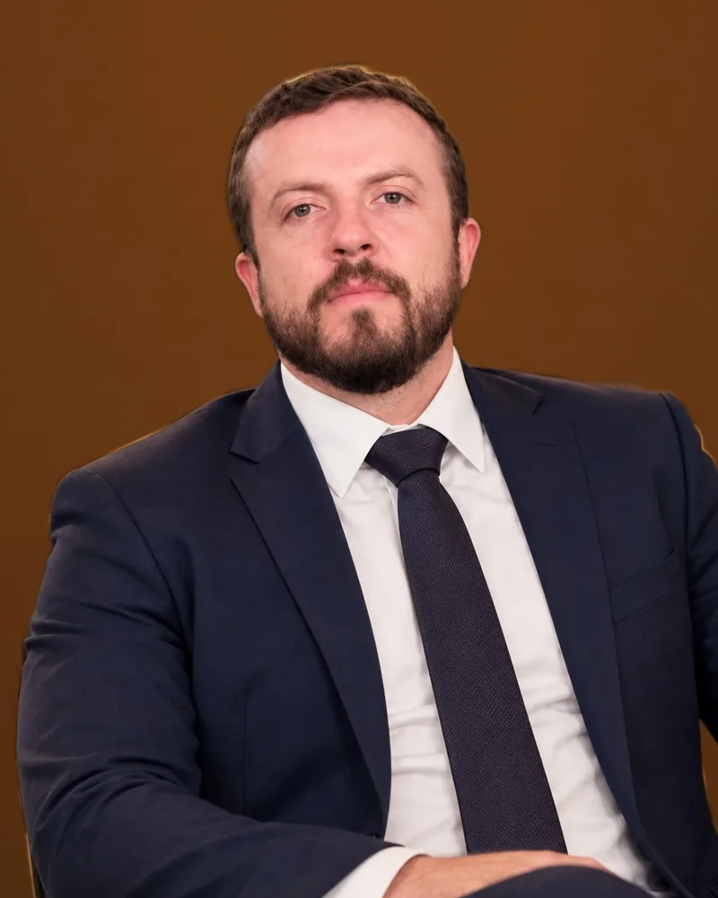 Augusto Holtz de Carvalho Costa, advogado associado da Acosta Advogados