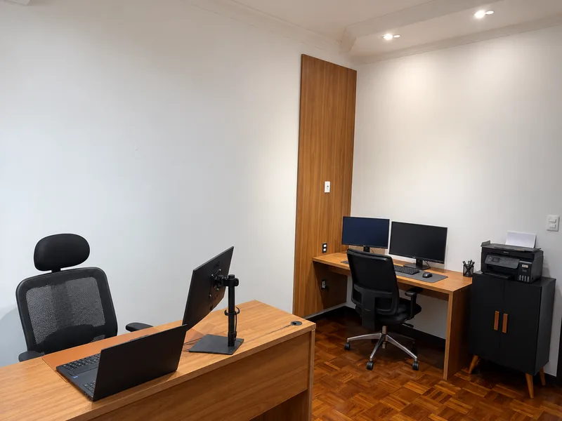 Estação de trabalho da equipe na sede em Tatuí
